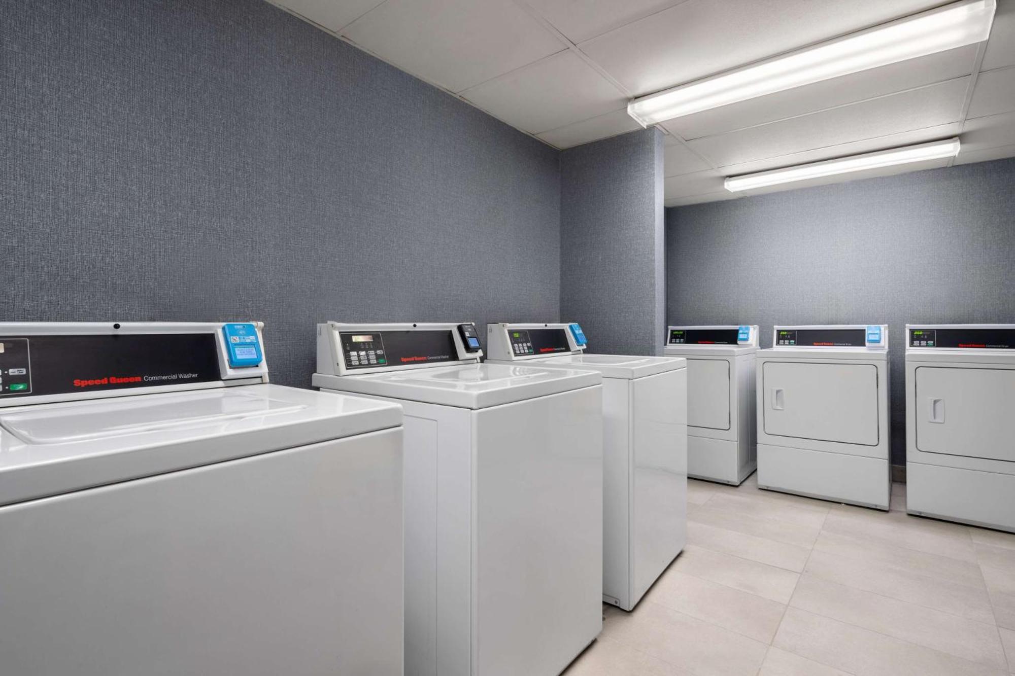 Homewood Suites By Hilton Richmond - Airport Sandston Bagian luar foto
